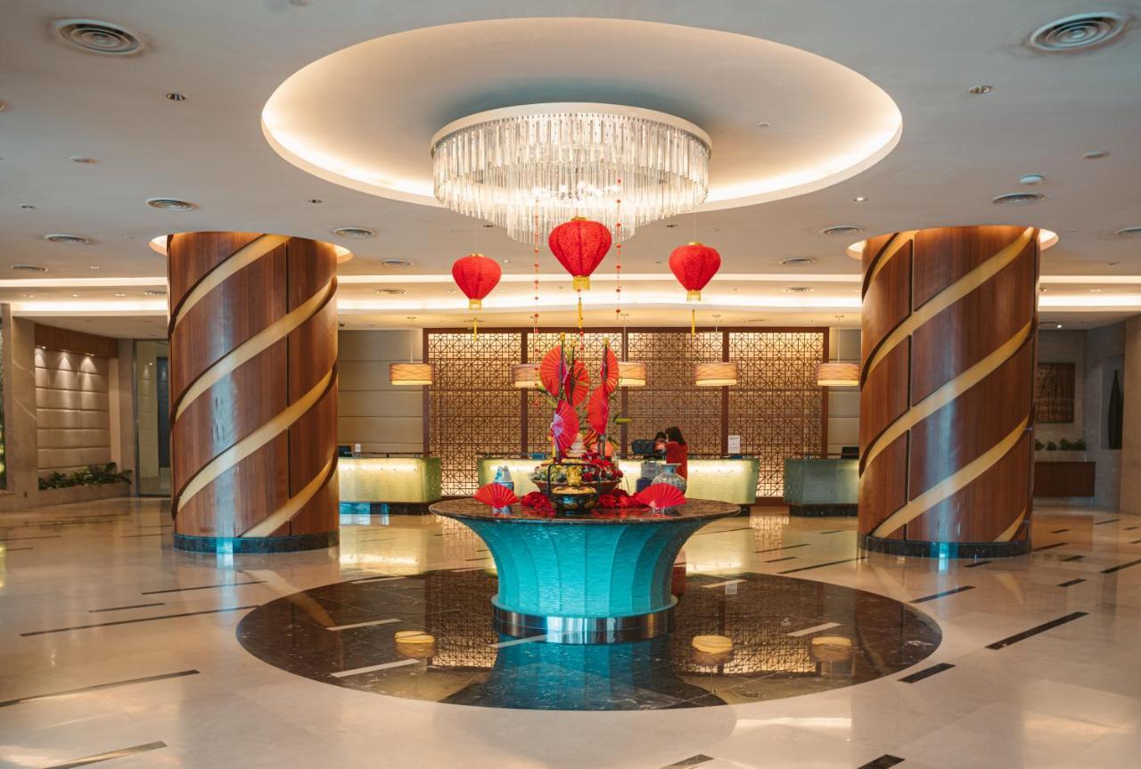 St Giles Gardens Hotel Куала Лумпур Екстериор снимка The lobby of the hotel